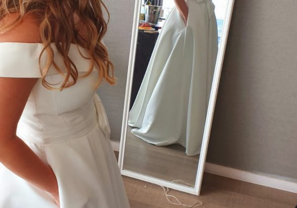 Wedding dresses with pockets